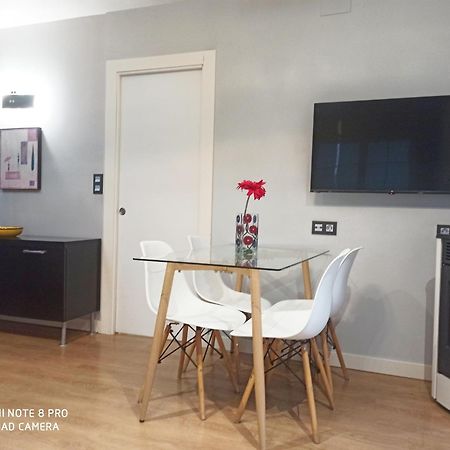 Apartamentos Puerta De Gijon Luaran gambar