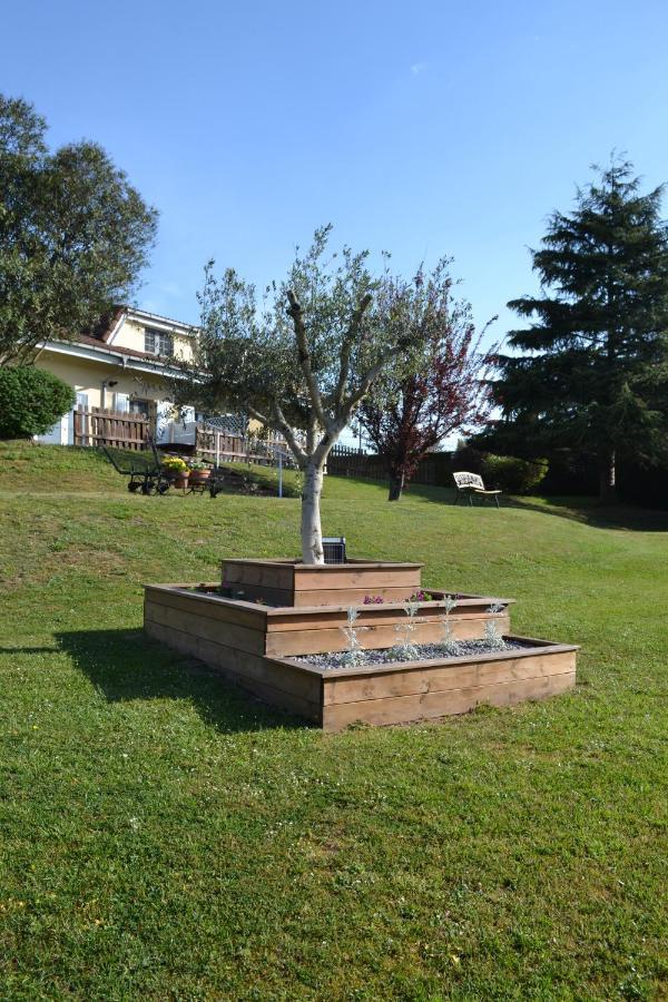Apartamentos Puerta De Gijon Luaran gambar