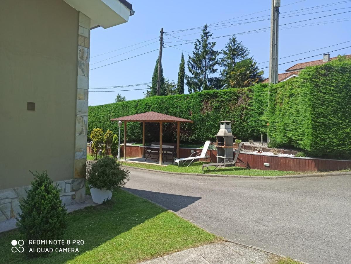 Apartamentos Puerta De Gijon Luaran gambar