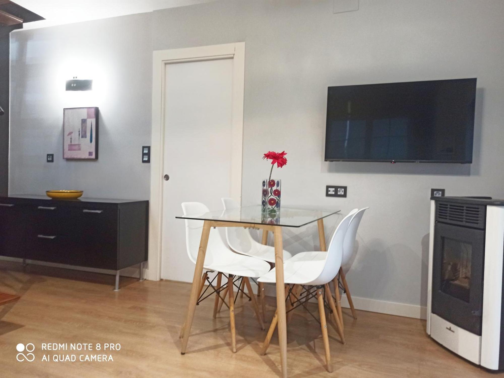 Apartamentos Puerta De Gijon Luaran gambar