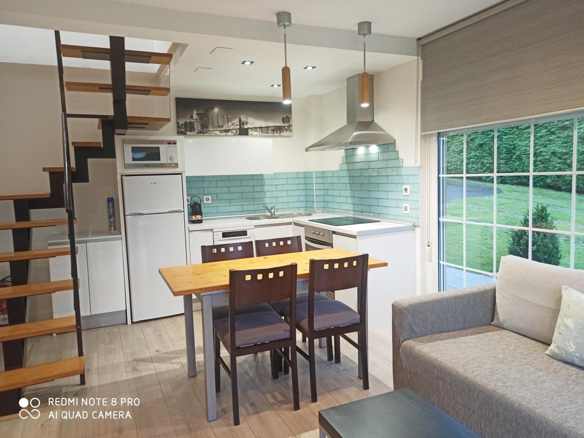 Apartamentos Puerta De Gijon Luaran gambar