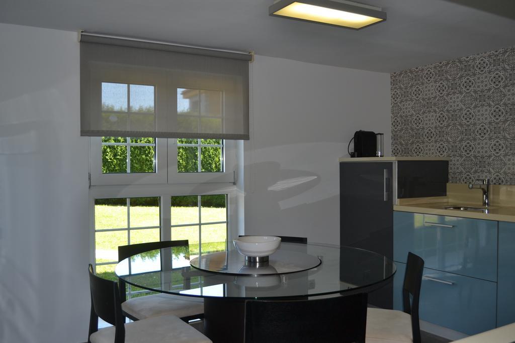 Apartamentos Puerta De Gijon Luaran gambar